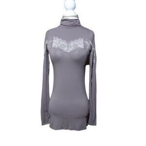 Free People Women’s Lace Trim Turtleneck Blouse Top Taupe Size XS